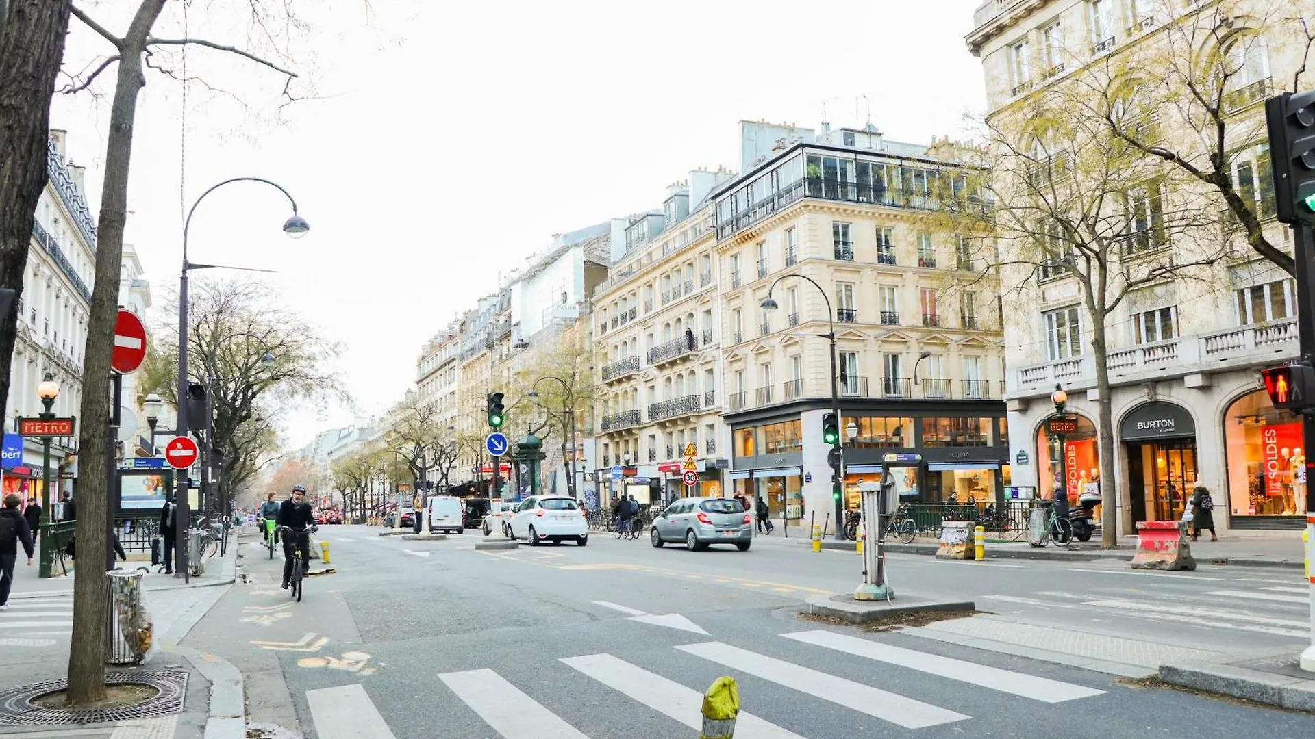 דירה Spacieux Appartement En Plein Coeur De פריז
